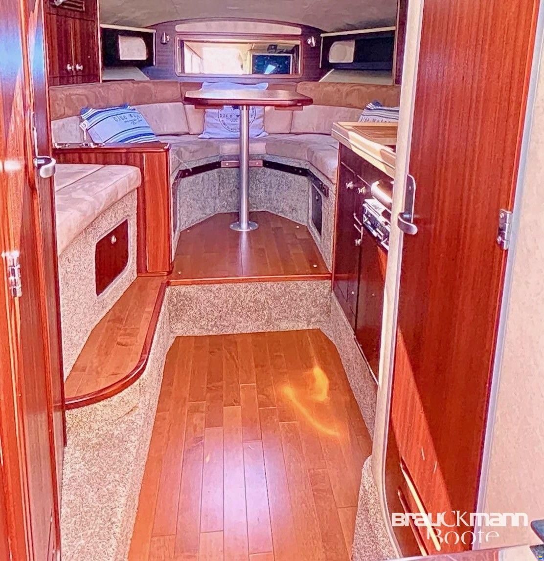 Sea Ray 305 Sundancer