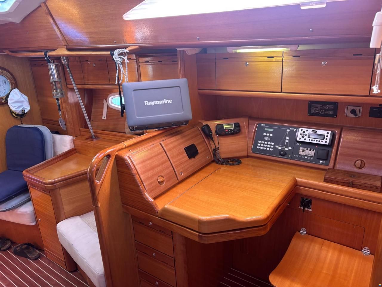 Bavaria Vision 44