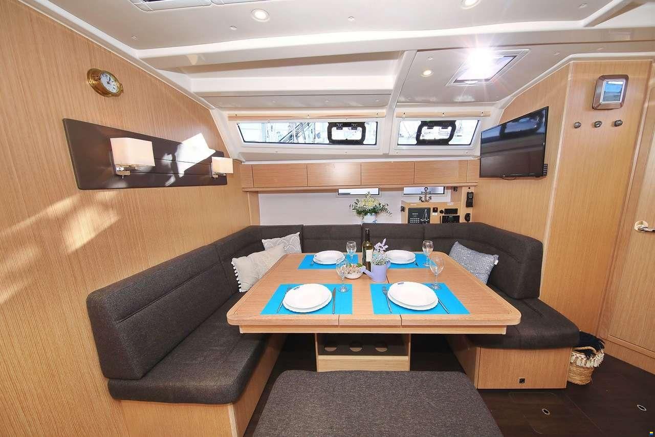 Bavaria CRUISER 46