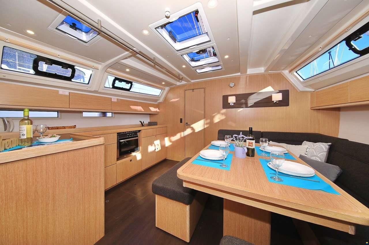 Bavaria CRUISER 46