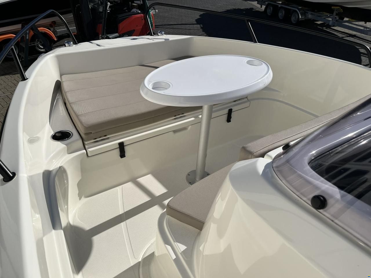 Quicksilver 555 Open