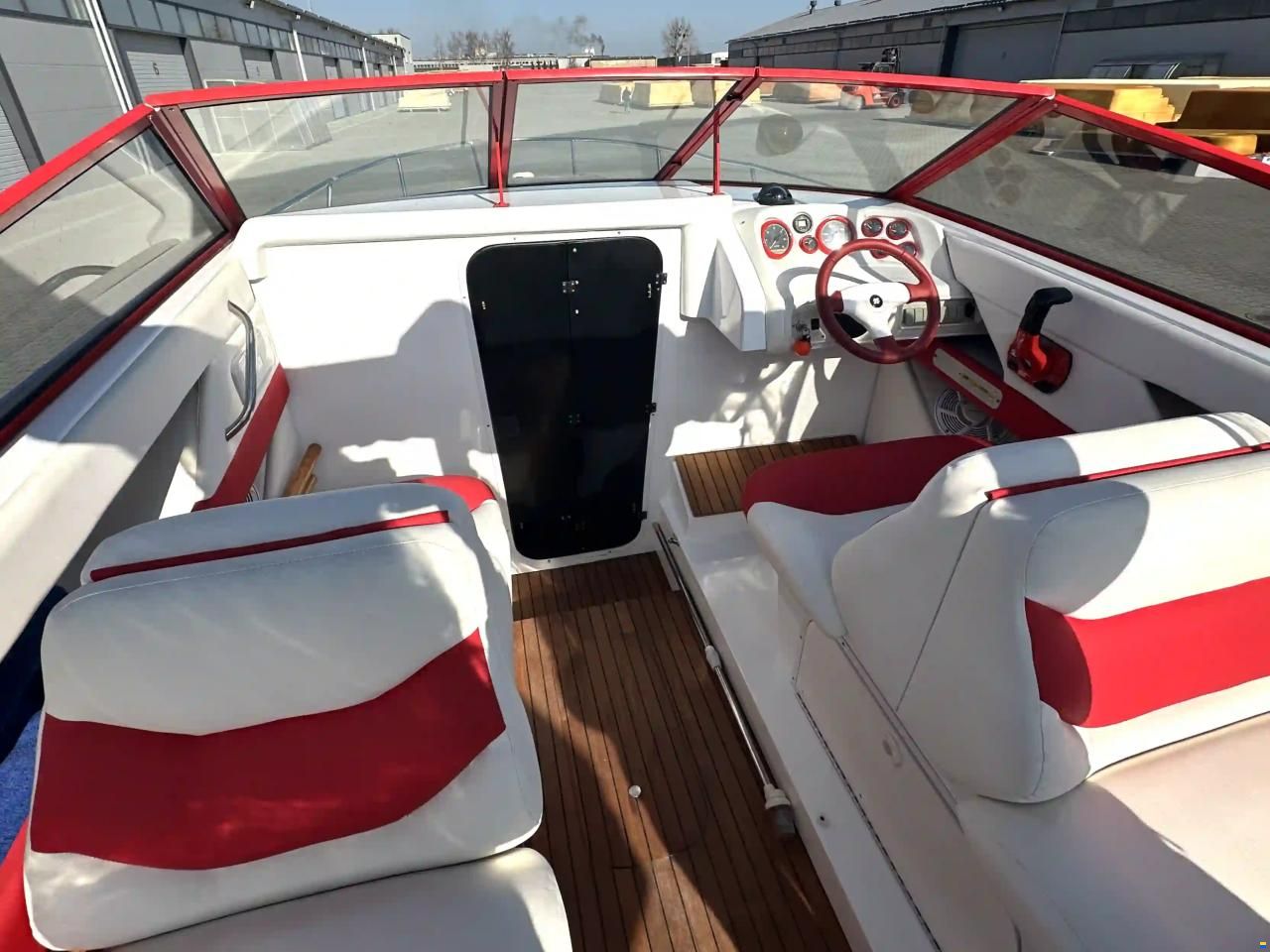 Maxum 2300 SC