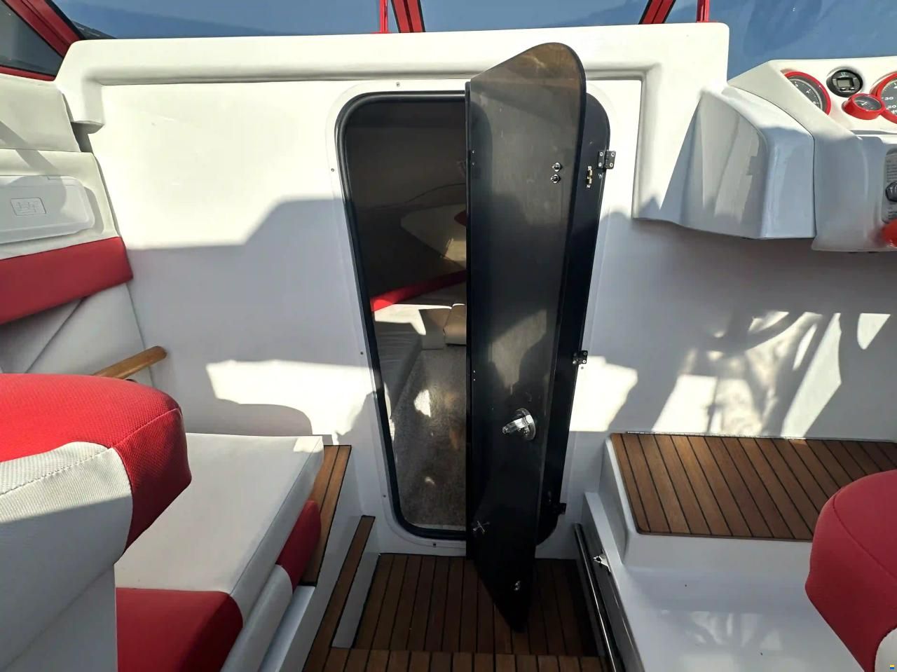 Maxum 2300 SC