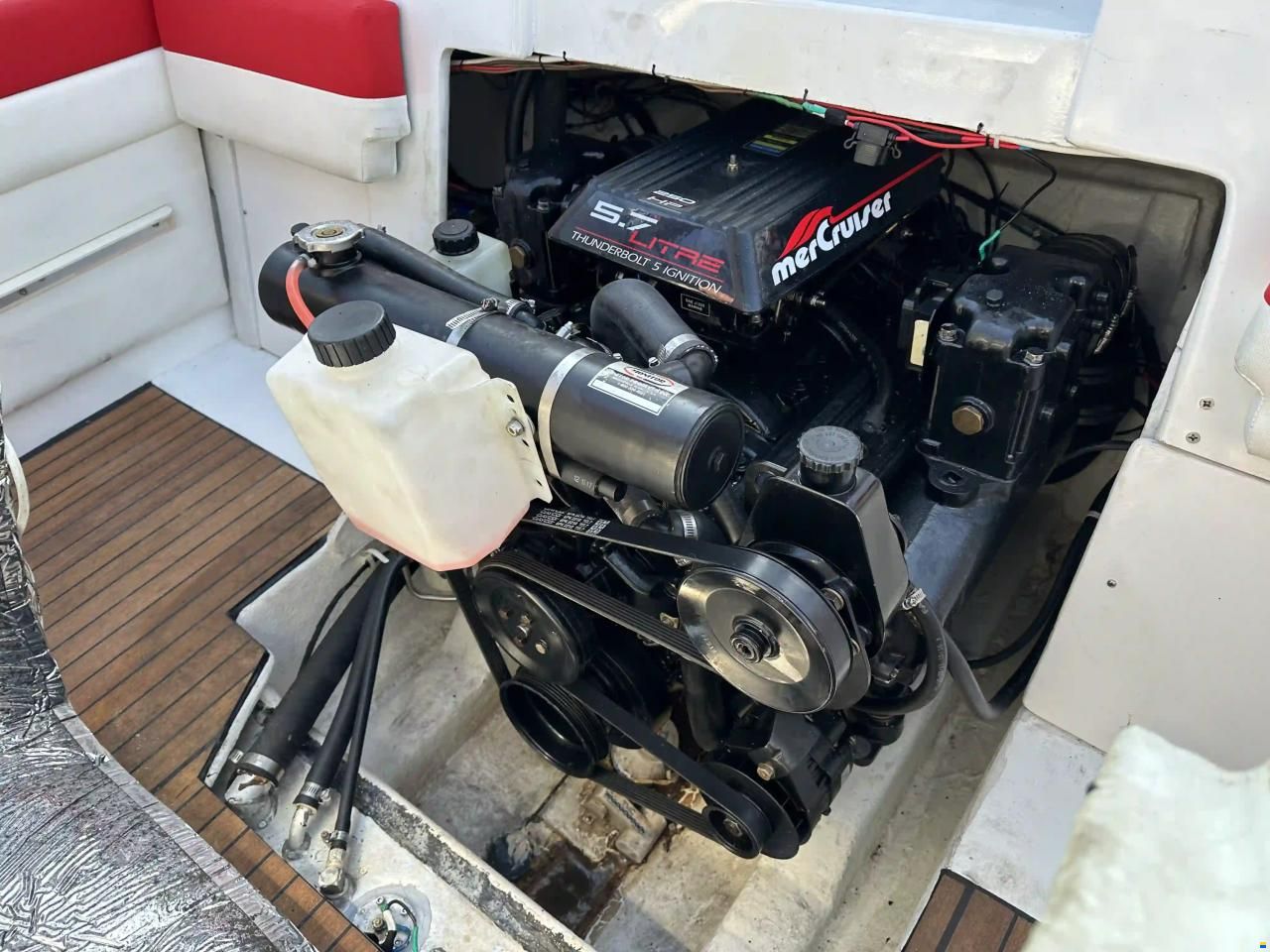 Maxum 2300 SC