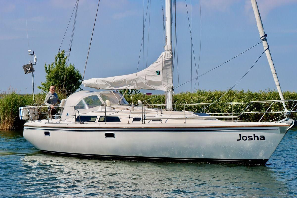 Catalina 36
