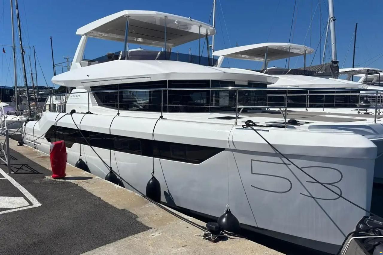 Leopard 53 Powercat