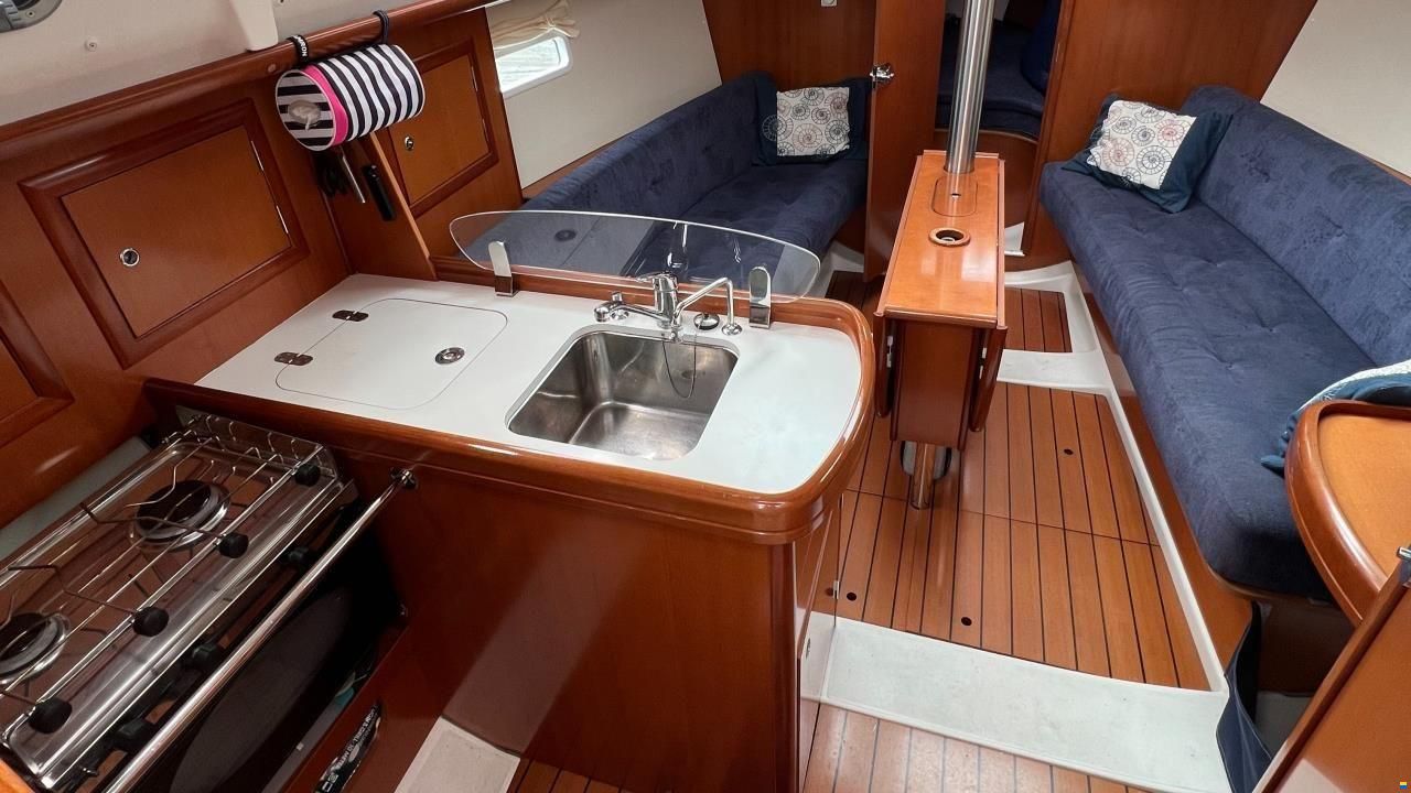 BENETEAU SEGELB&Aring;TAR OCEANIS 323