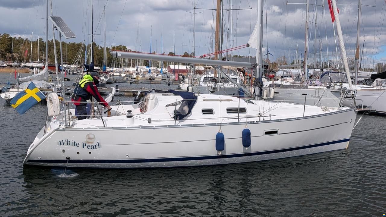 BENETEAU SEGELB&Aring;TAR OCEANIS 323