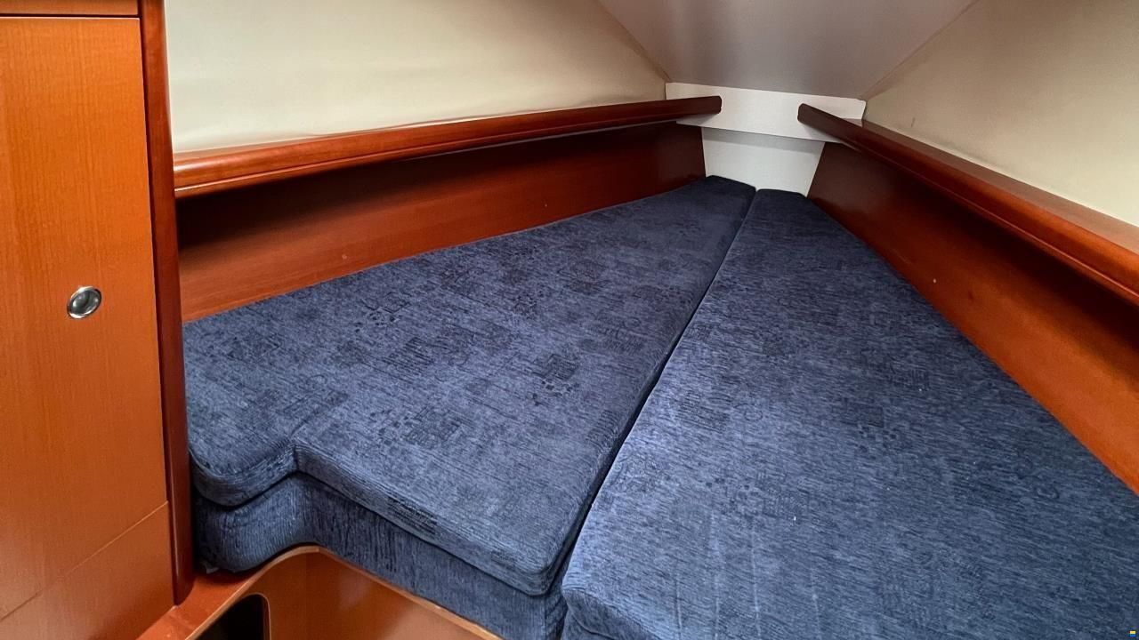 BENETEAU SEGELB&Aring;TAR OCEANIS 323