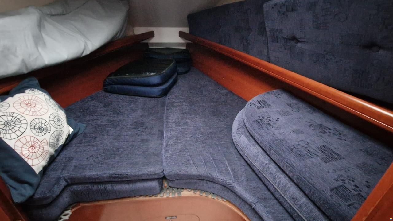 BENETEAU SEGELB&Aring;TAR OCEANIS 323