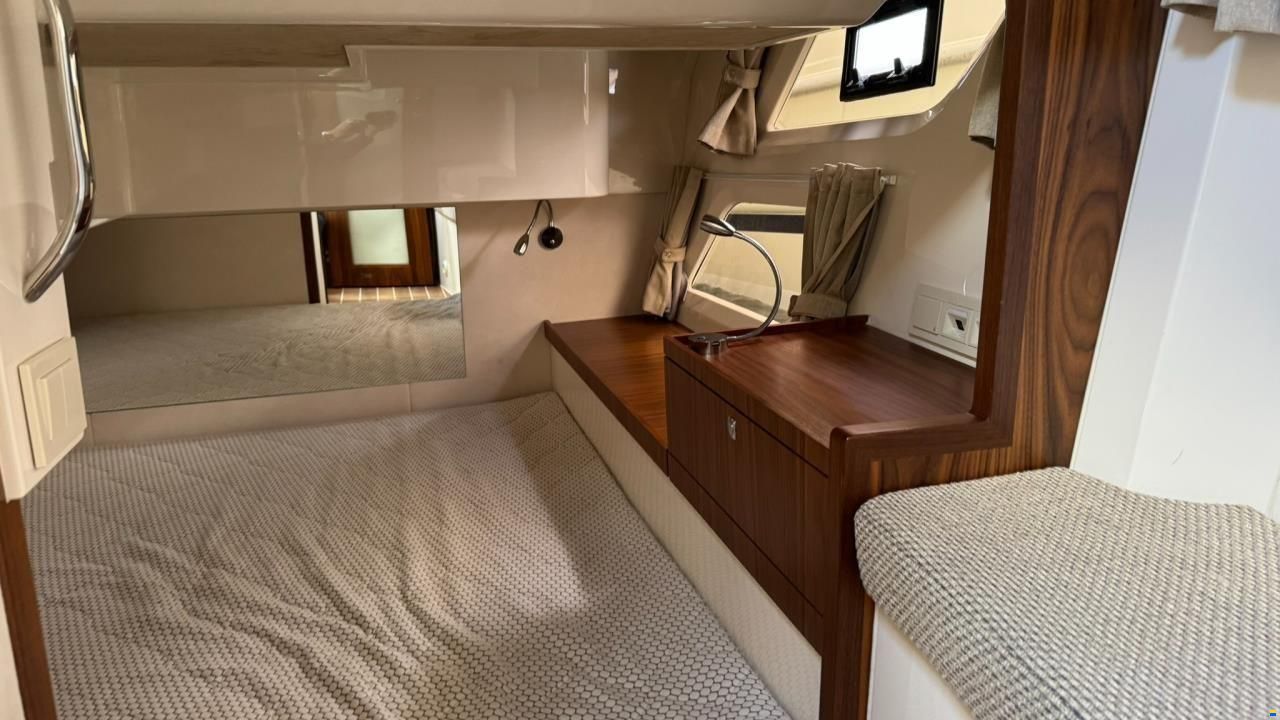 Marex 360 CC