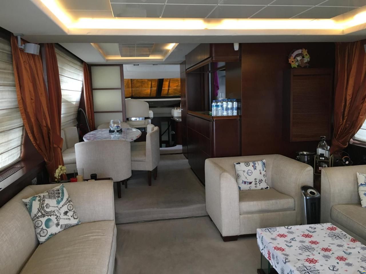 Azimut 75