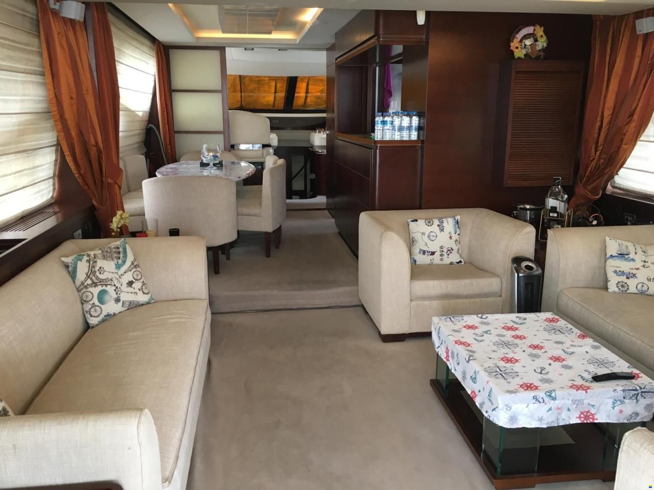 Azimut 75
