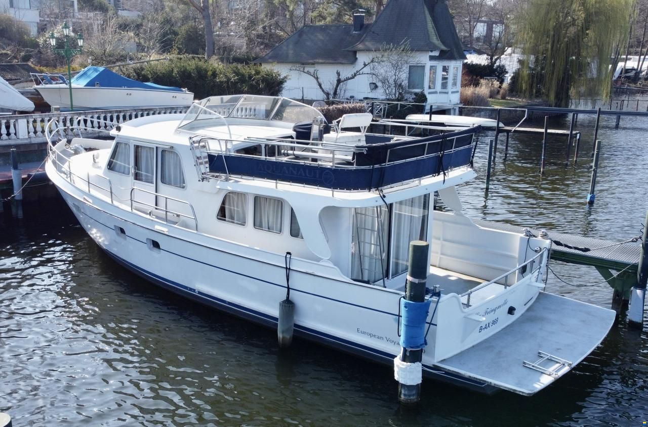 Aquanaut European Voyager 1300