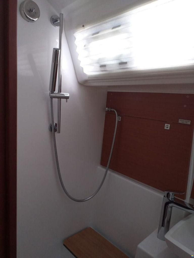 Dufour 430 Grand Large
