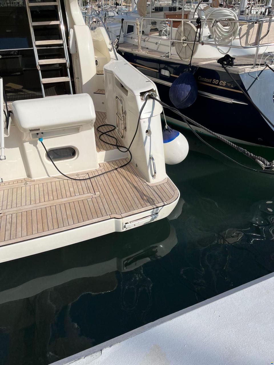 Ferretti 470