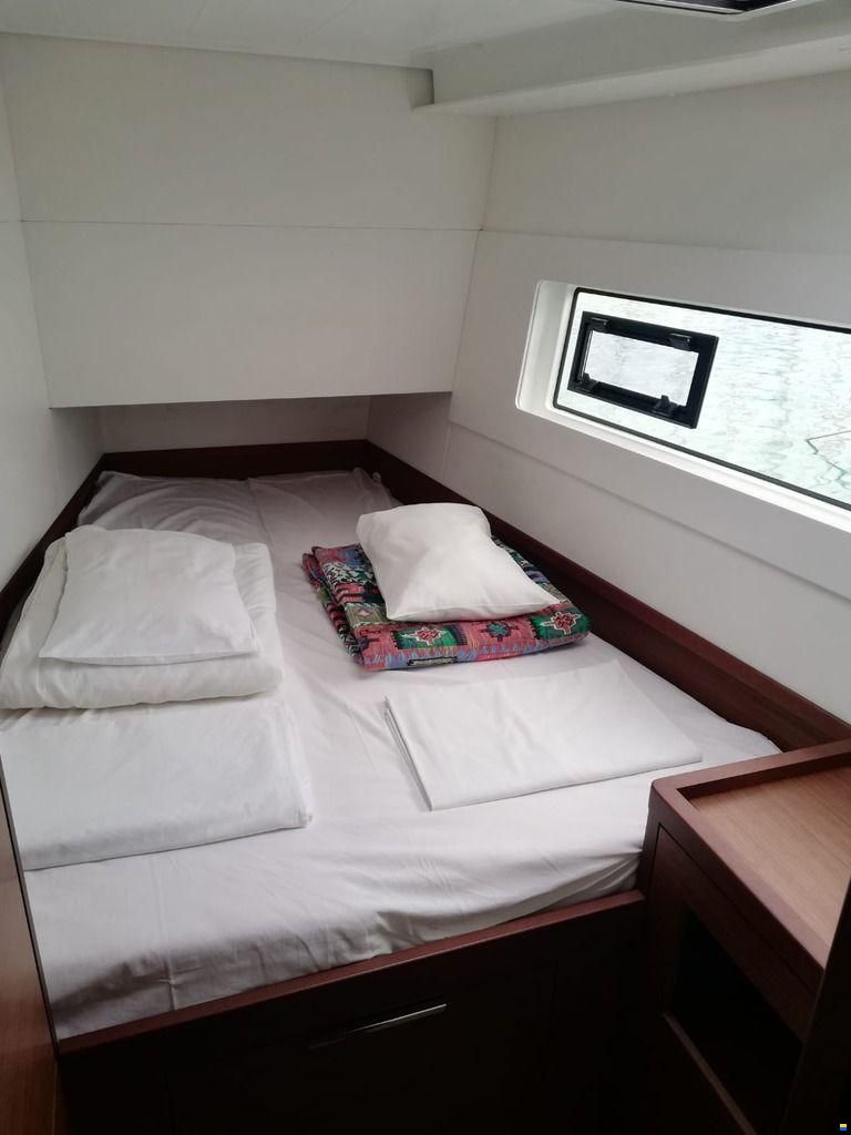 Lagoon 40