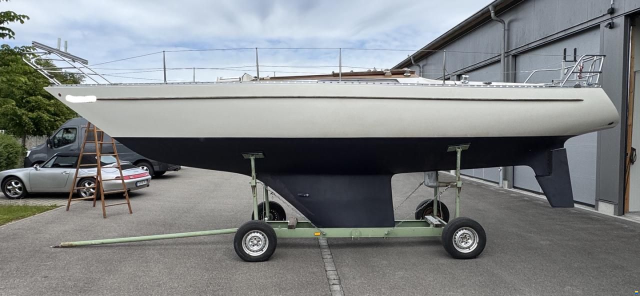 Helmsmann Senorita Helmsman