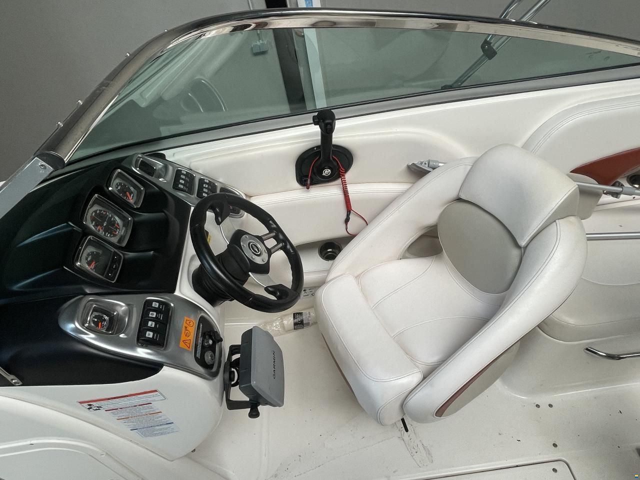 Chaparral 236 SSX