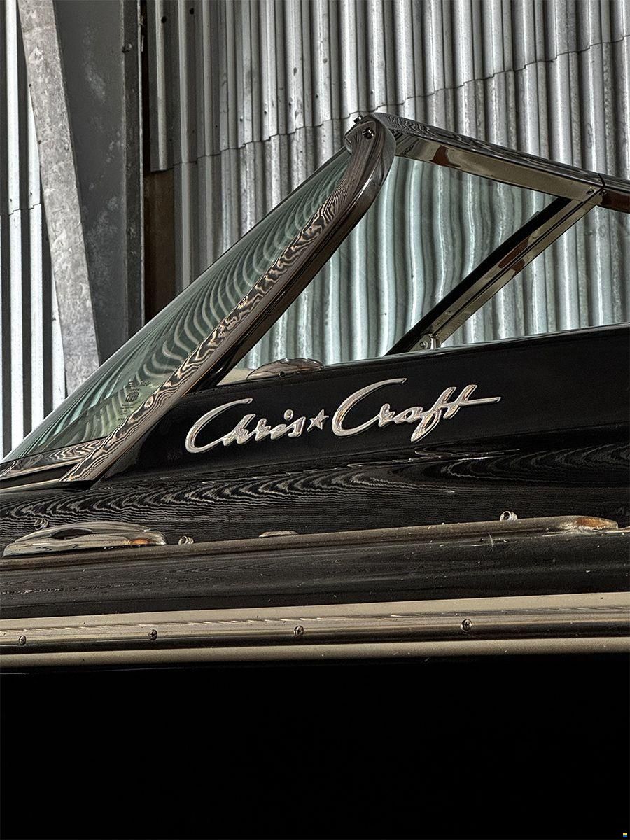 Chris Craft Corsair 27 Heritage