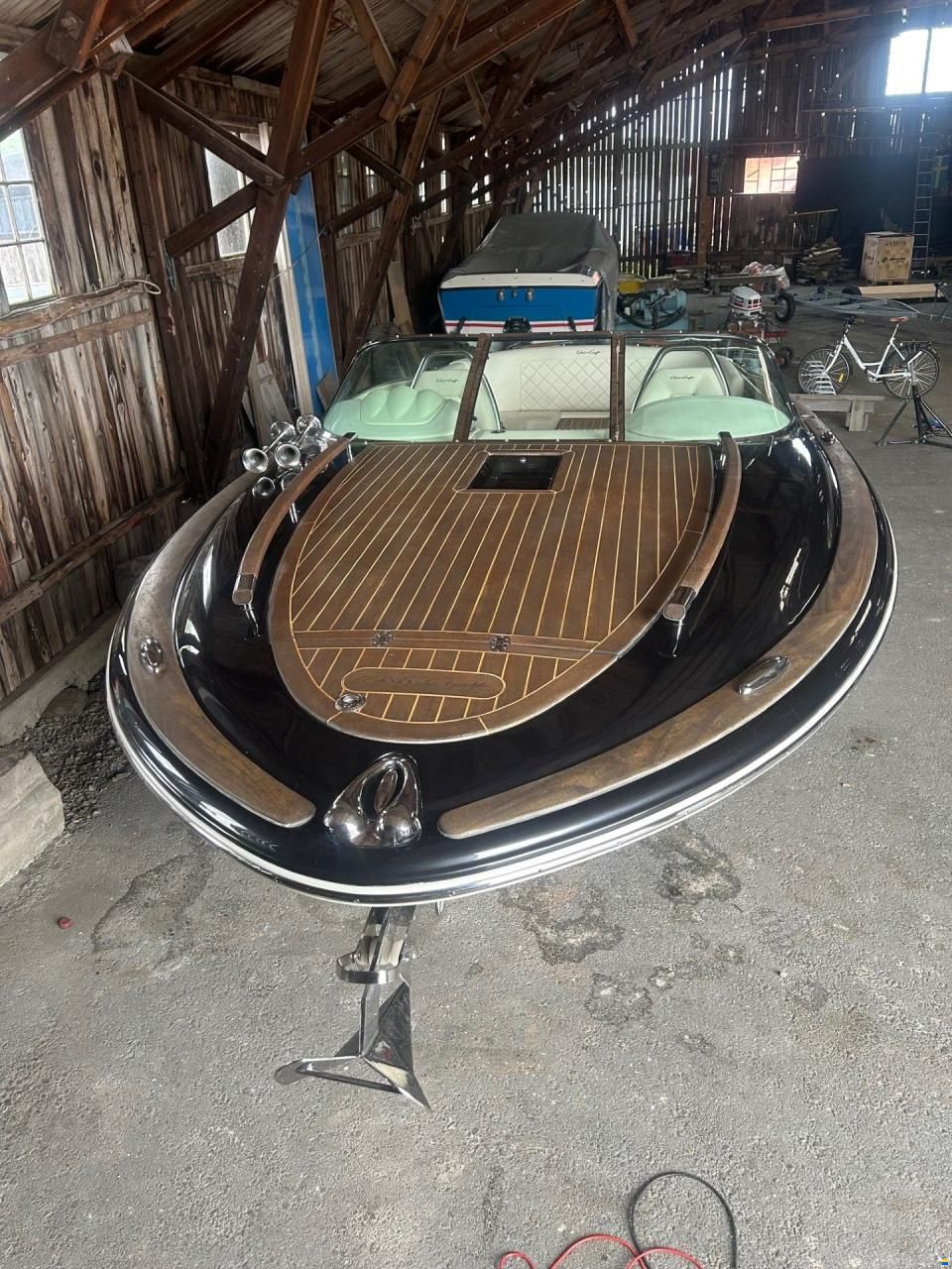 Chris Craft Corsair 27 Heritage