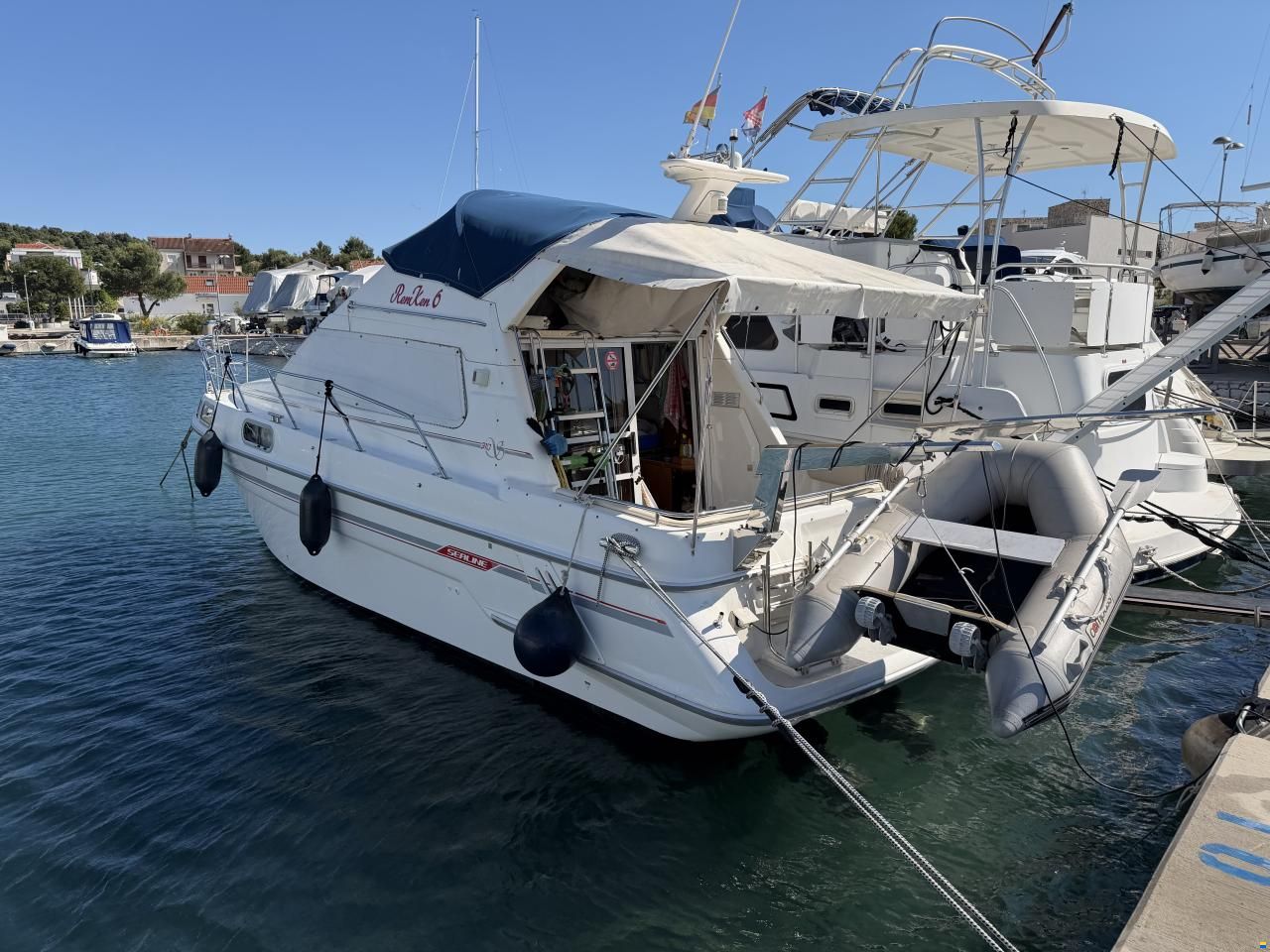 Sealine S310 Flybridge
