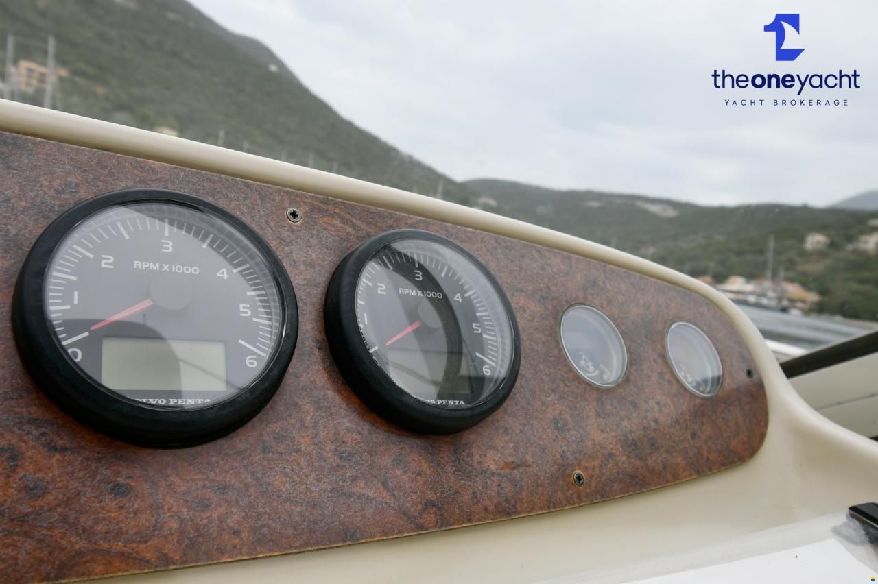 Sealine S34