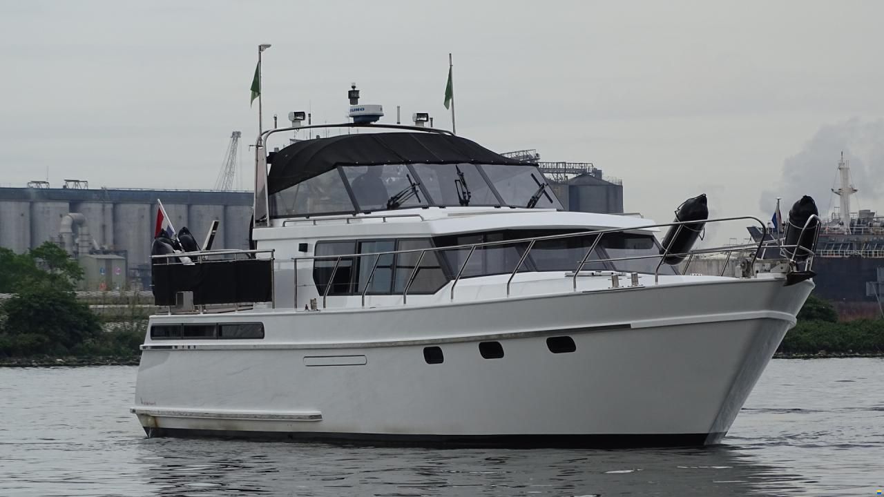 Wim van der Valk Valkkruiser Super Falcon 45 Valkkruiser
