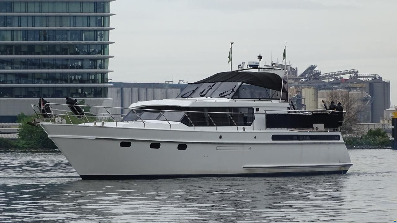 Wim van der Valk Super Falcon 45 Valkkruiser