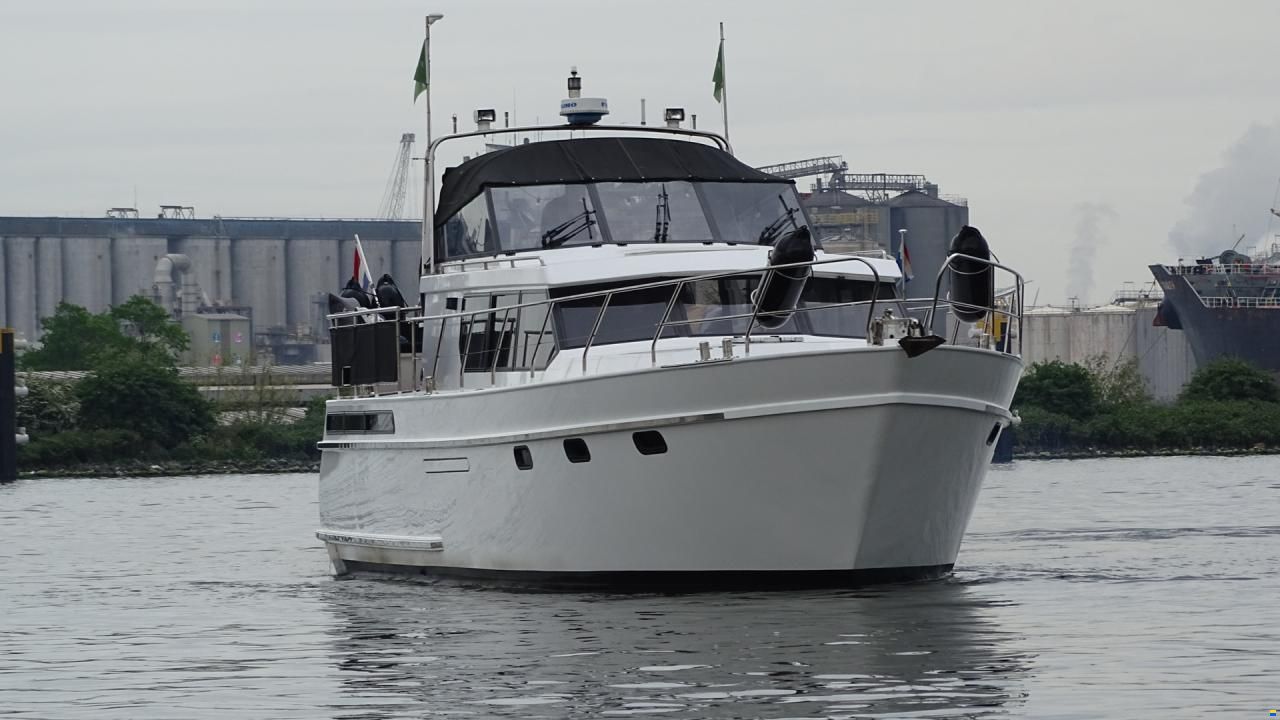 Wim van der Valk Valkkruiser Super Falcon 45 Valkkruiser