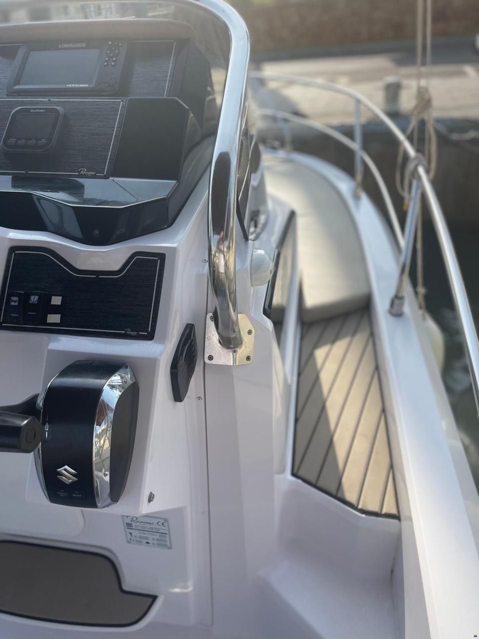 Ranieri Boat Next 240 SH