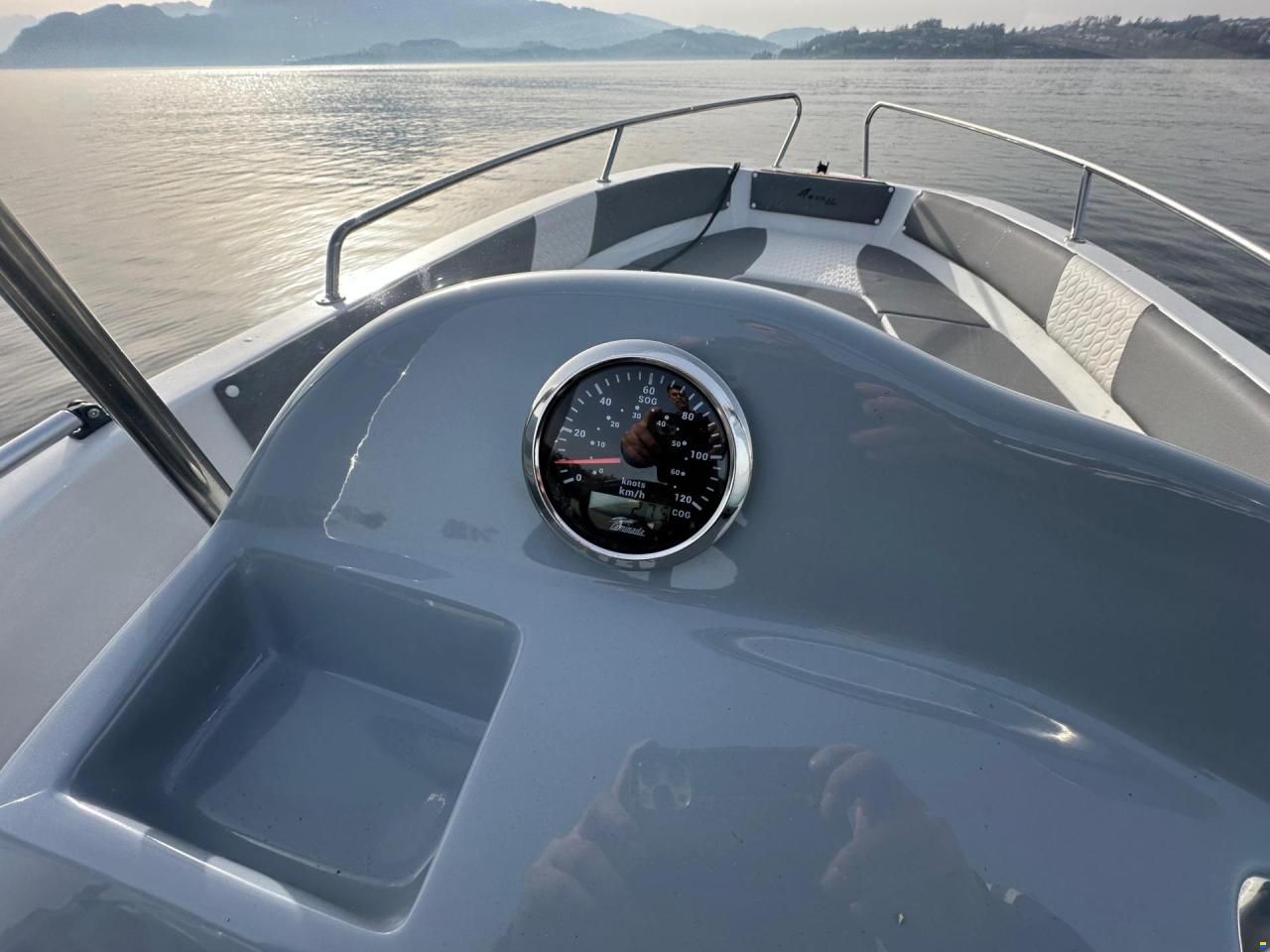Nireus 490 Comfort