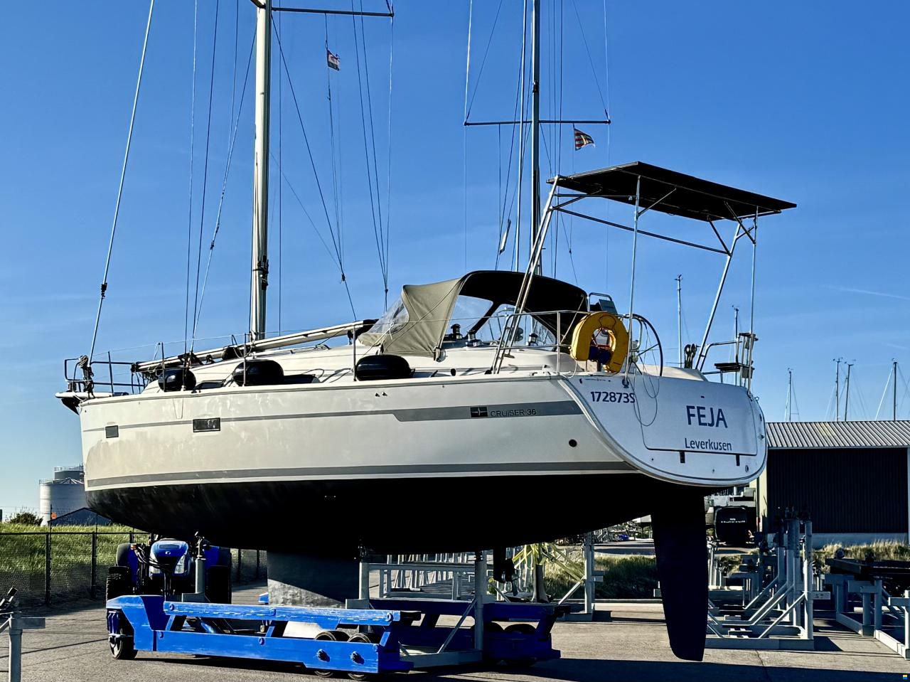 Bavaria Cruiser 36