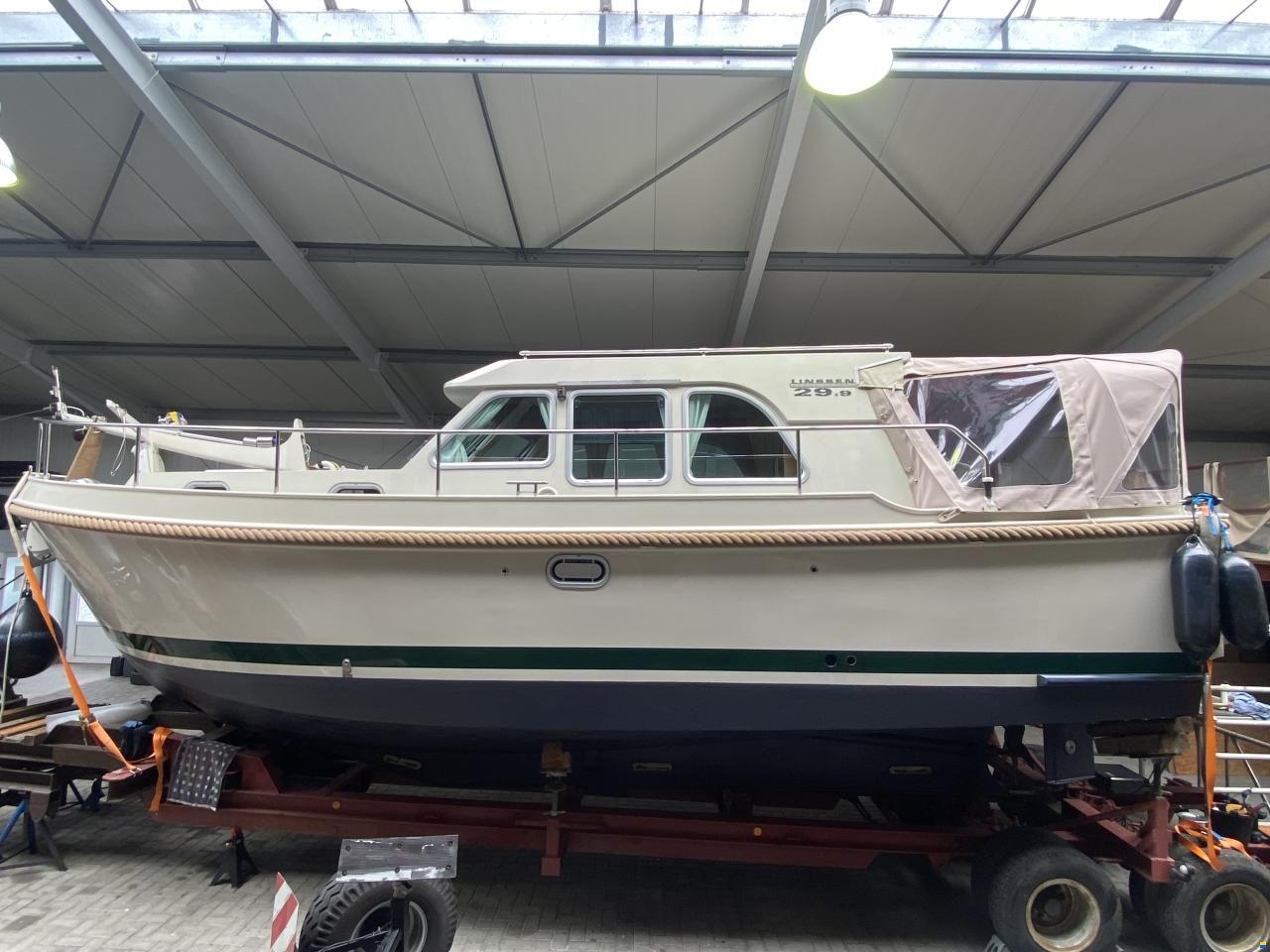 Linssen 29.9