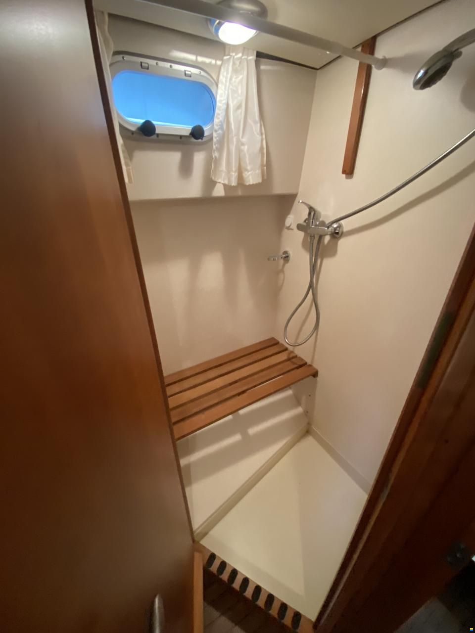 Linssen 29.9