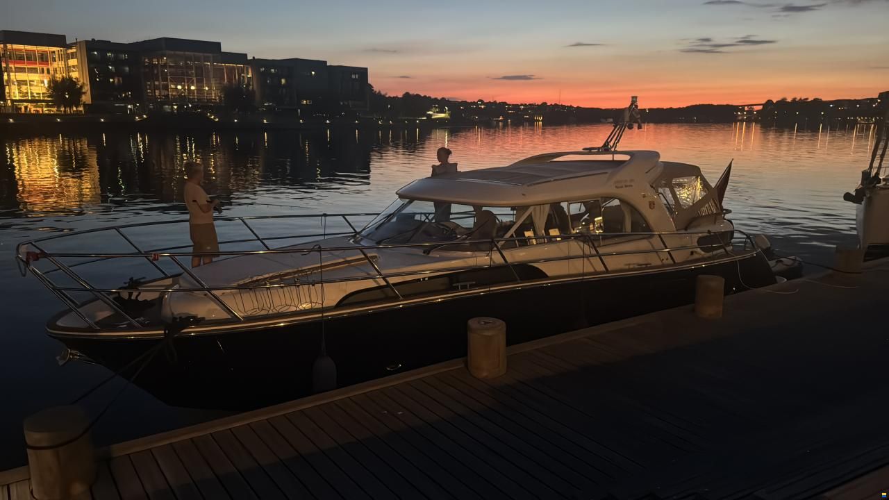 Marex 370 Aft Cabin Cruiser