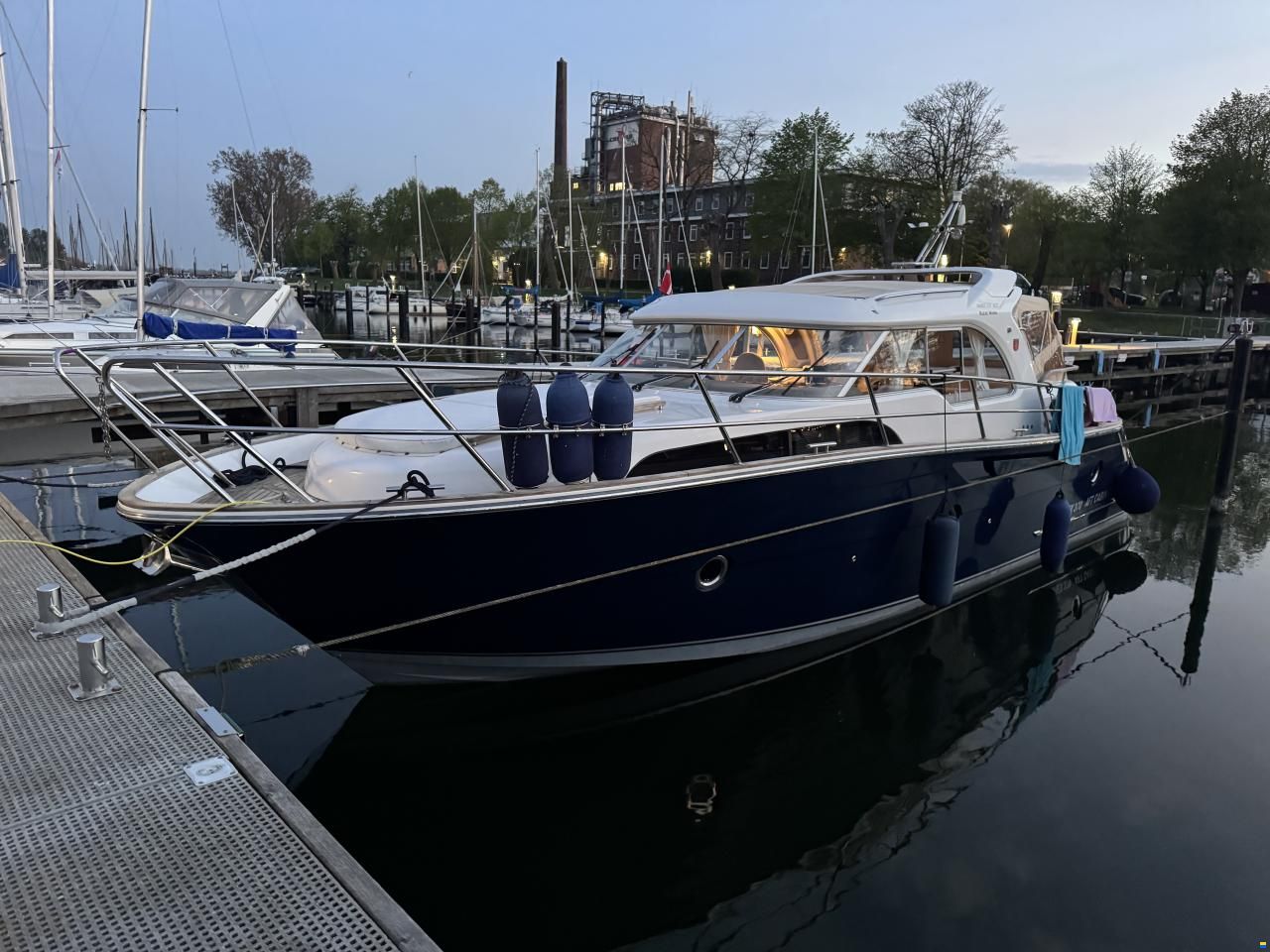2009 Marex 370 Aft Cabin Cruiser, EUR 209,900