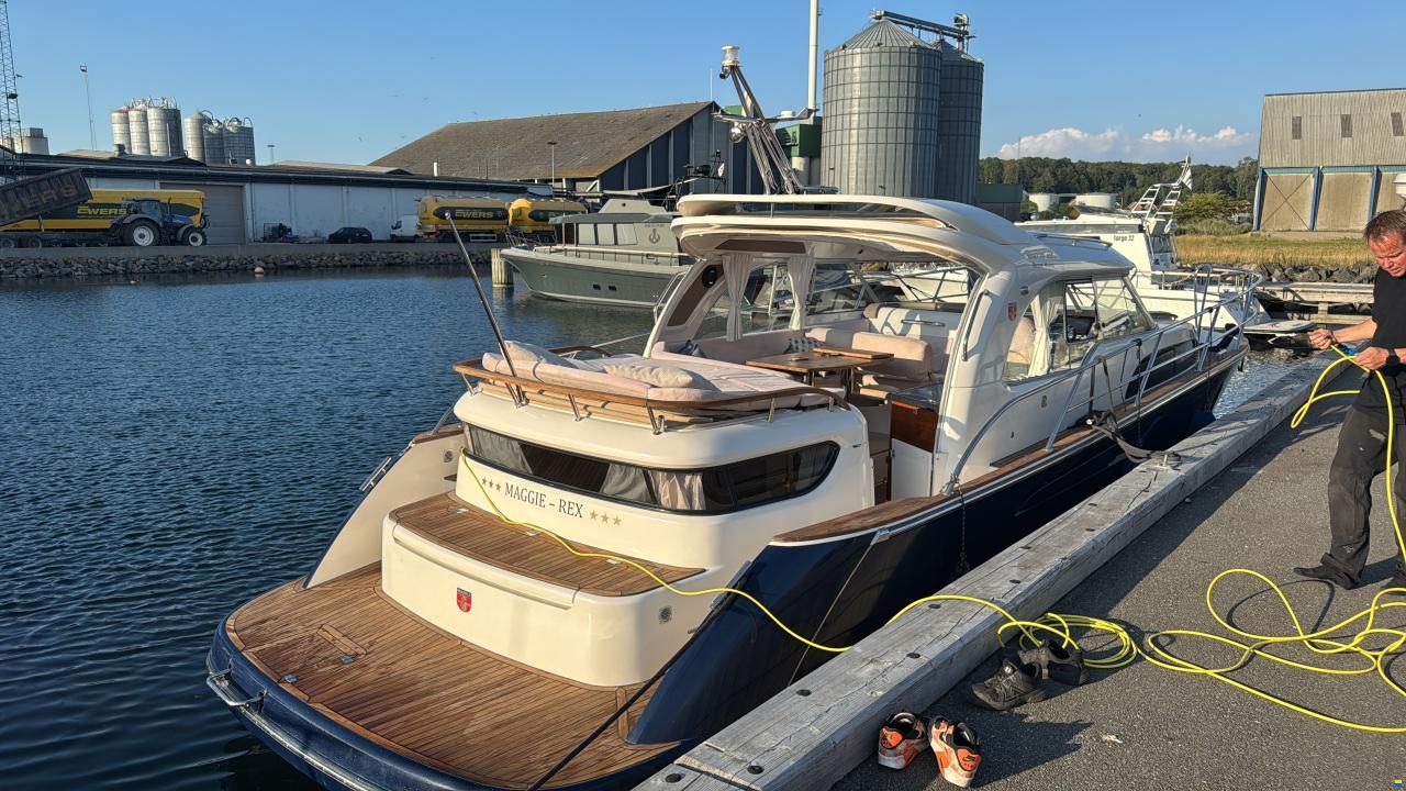 Marex 370 Aft Cabin Cruiser