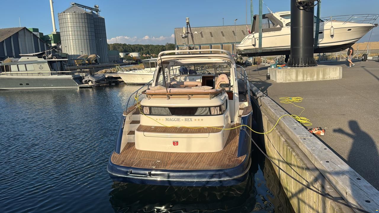 Marex 370 Aft Cabin Cruiser