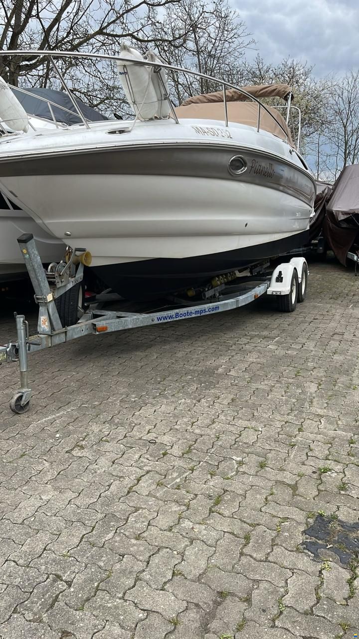 Crownline 250