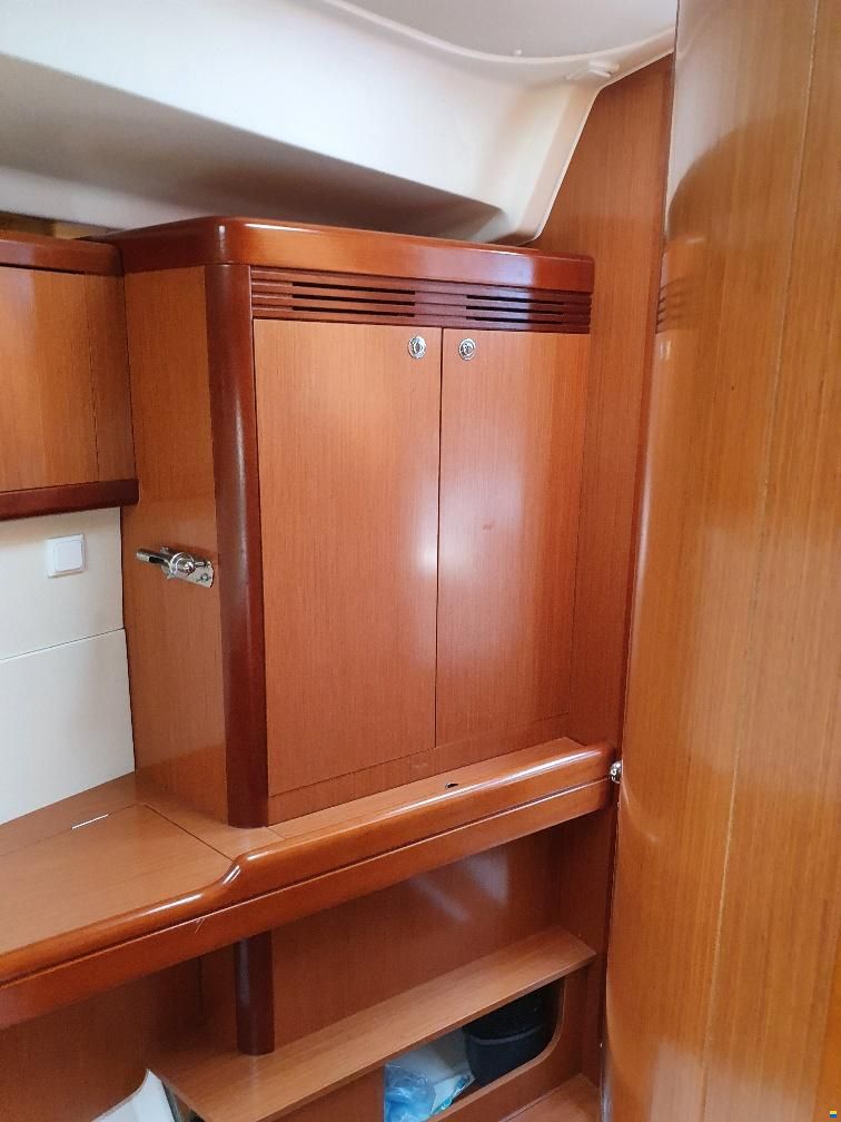 Beneteau Oceanis 46