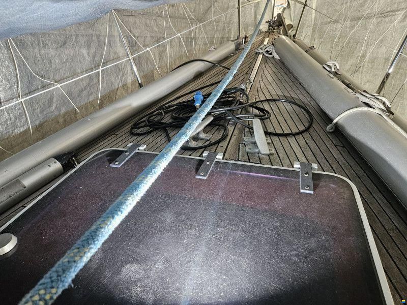 Nautors Swan Swan 411