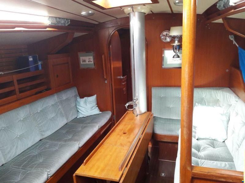 Nautors Swan Swan 411