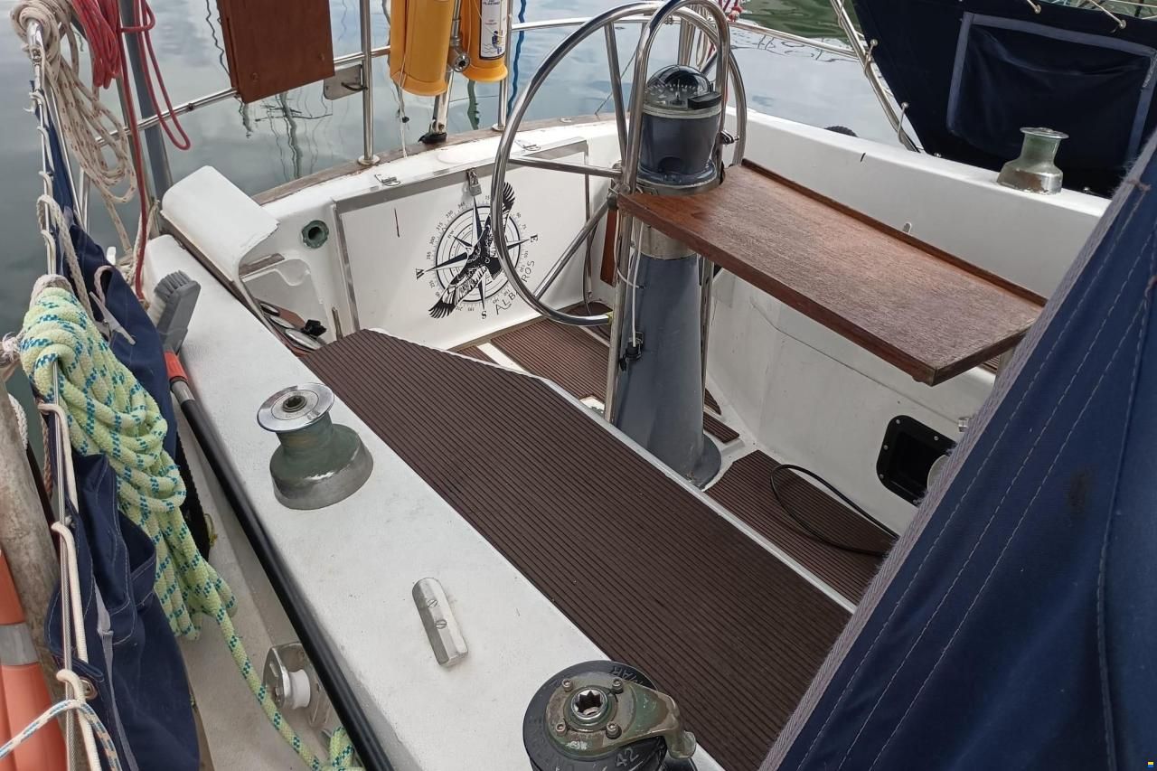 Westwind 35