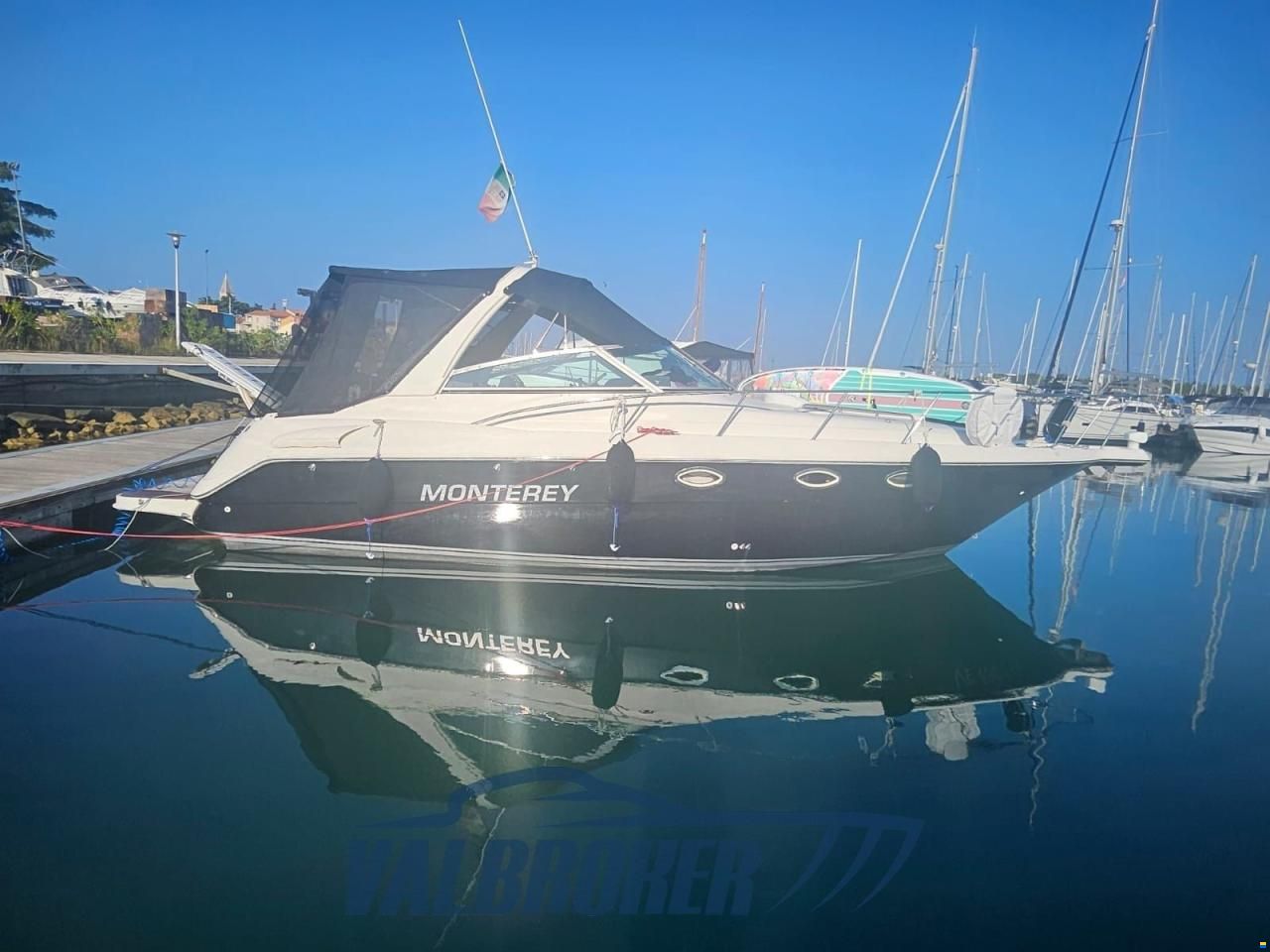 Monterey Boats 322 Cruiser