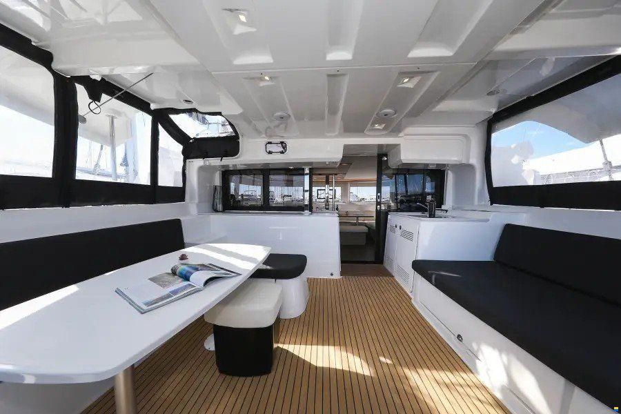 Groupe Beneteau Lagoon 46