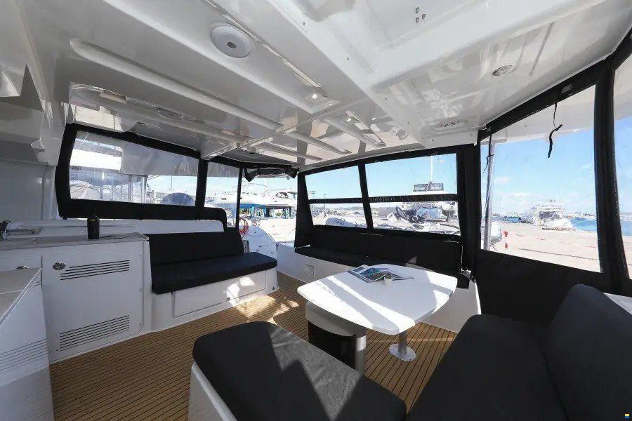 Groupe Beneteau Lagoon 46