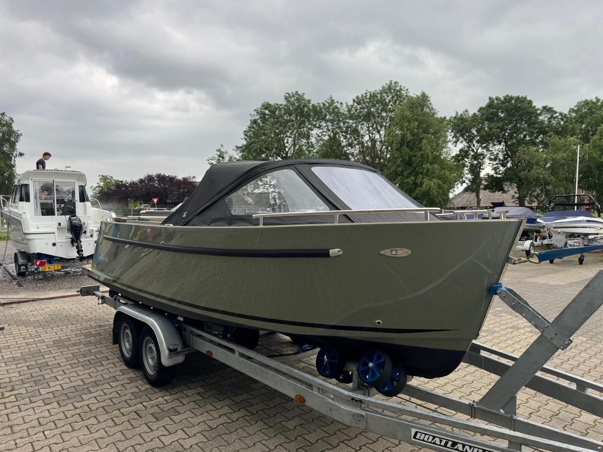 Maxima 630 Tender met boegschroef op voorraad!