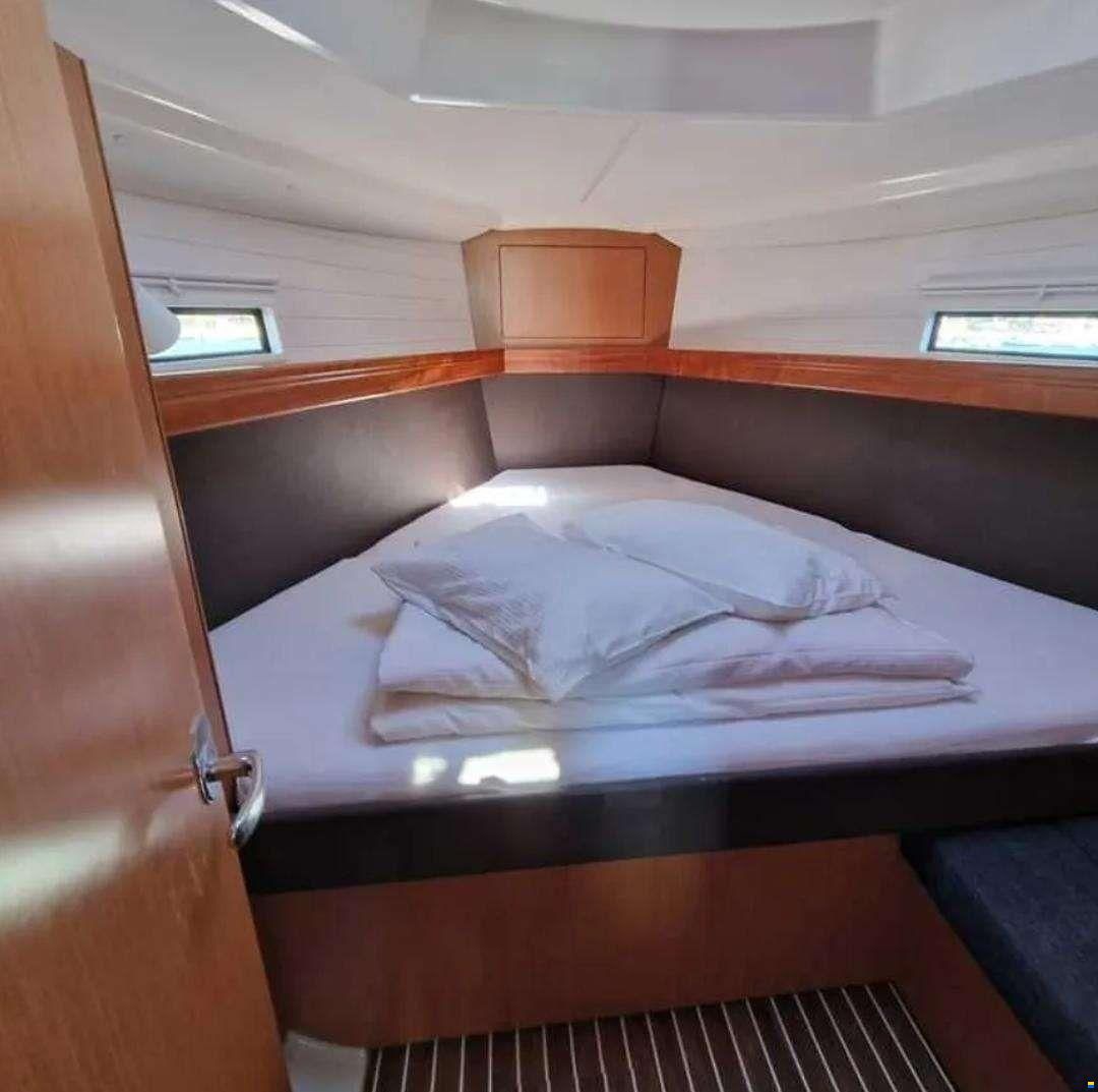 Bavaria 37 CRUISER