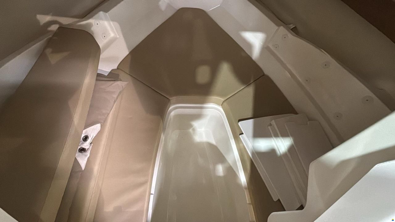 SEARAY SeaRay 230 SSE